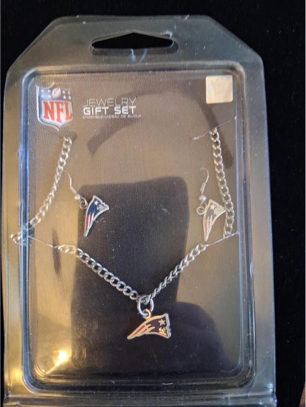 NFL Football | New England Patriots | Dangle Earrings Jewelry And Necklace
